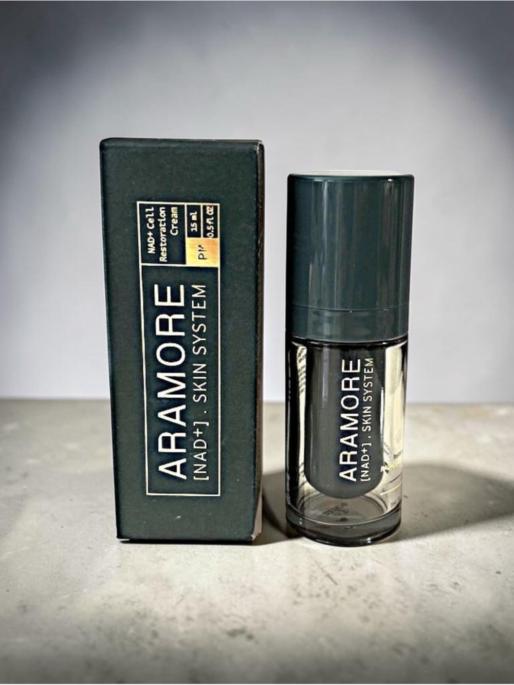 ARAMORE NAD+ Skin System Retinol Peptide Night Treatment Serum Anti-Aging 15ml.